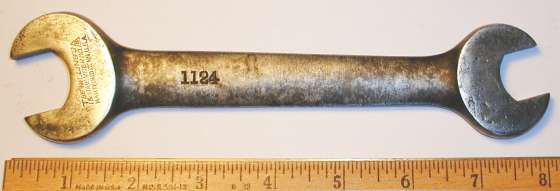 [Billings 1124 11/16x7/8 Open-End Wrench]