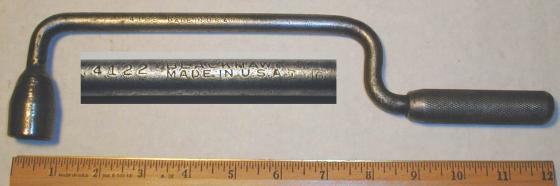 [Blackhawk 4122 11/16 Flywheel Socket Wrench]