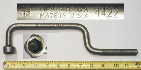 [Blackhawk 4422 11/16 Flywheel Socket Wrench]