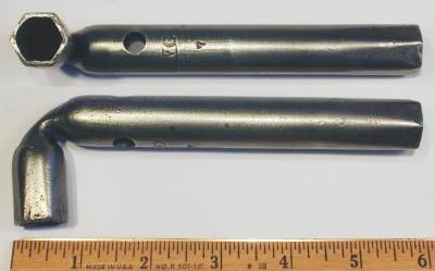 [BMCo No. 7 1/2 Bent Tubular Socket Wrench]