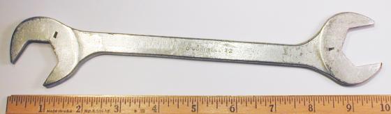 [Cornwell AW22 1x1 Inch Angle-Head Wrench]