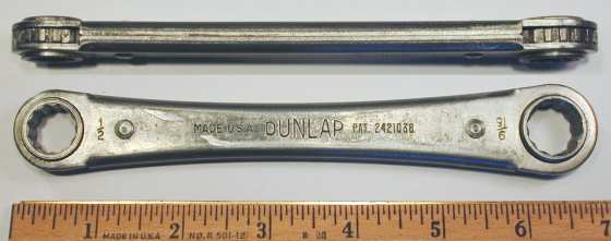 [Dunlap 1/2x9/16 Ratcheting Box Wrench]