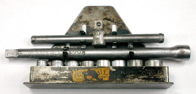 [Hinsdale No. 111 9/32-Drive Socket Set]