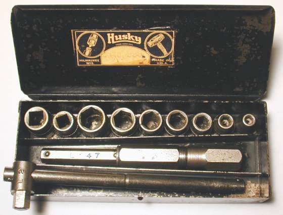 [Husky Wrench No. 999 5/16-Hex Drive Socket Set]