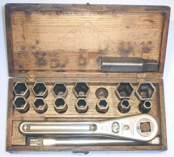 [Mossberg No. 11 Pressed-Steel Socket Set]