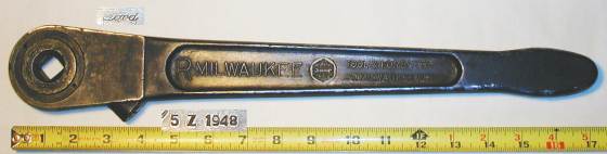 [Milwaukee Tool & Forge 5/8-Drive Ratchet]