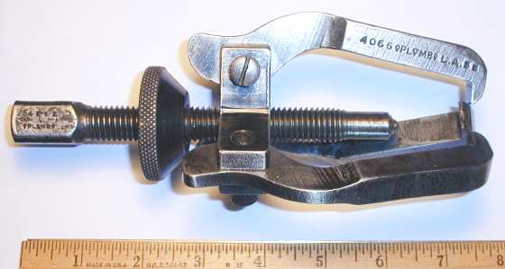 [Plomb 4070 Three-Jaw Gear Puller]