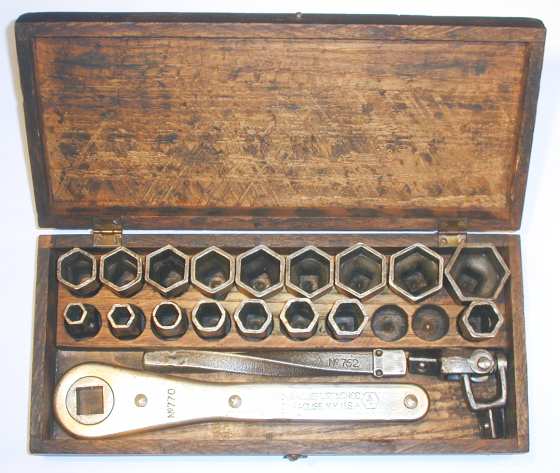 [Syracuse Wrench Later No. 2 Champion Socket Set]