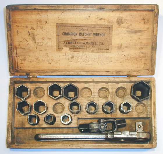 [Syracuse Wrench No. 2 Champion Socket Set]