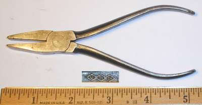 [Utica No. 20 5 Inch Flat-Nose Pliers]