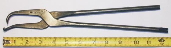 [Utica 525 Brake Spring Pliers]