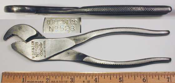 [Utica 528 Battery Pliers]