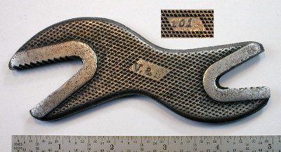 [Vaughan & Bushnell No. 101 Double-Ended Alligator Wrench]