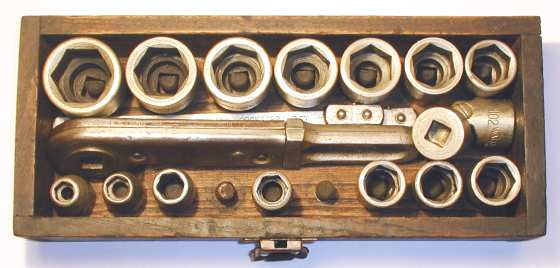 [Walden No. 16 1/2-Drive Socket Set]